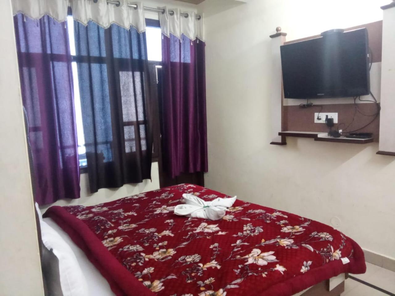 Krishna Holiday Guest House Block II Dharamshala Buitenkant foto