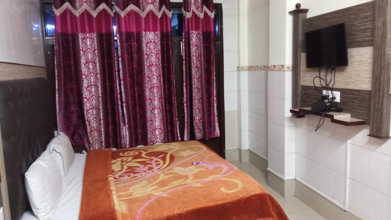 Krishna Holiday Guest House Block II Dharamshala Buitenkant foto